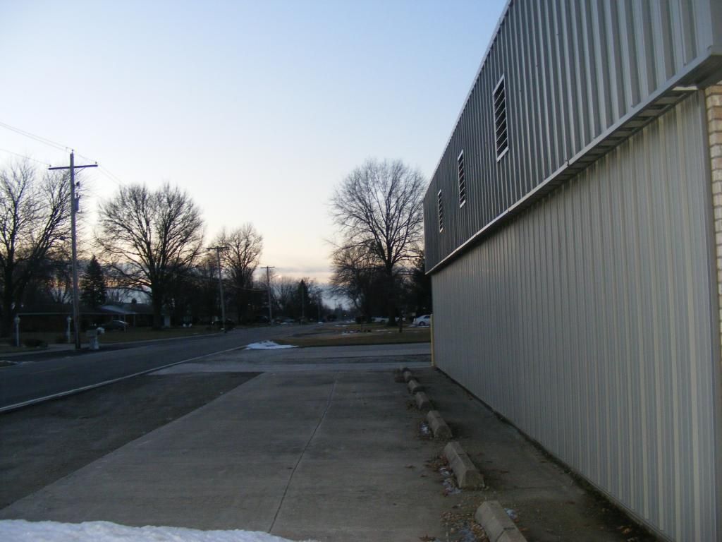 1301 W Evergreen Ave, Effingham, IL 62401